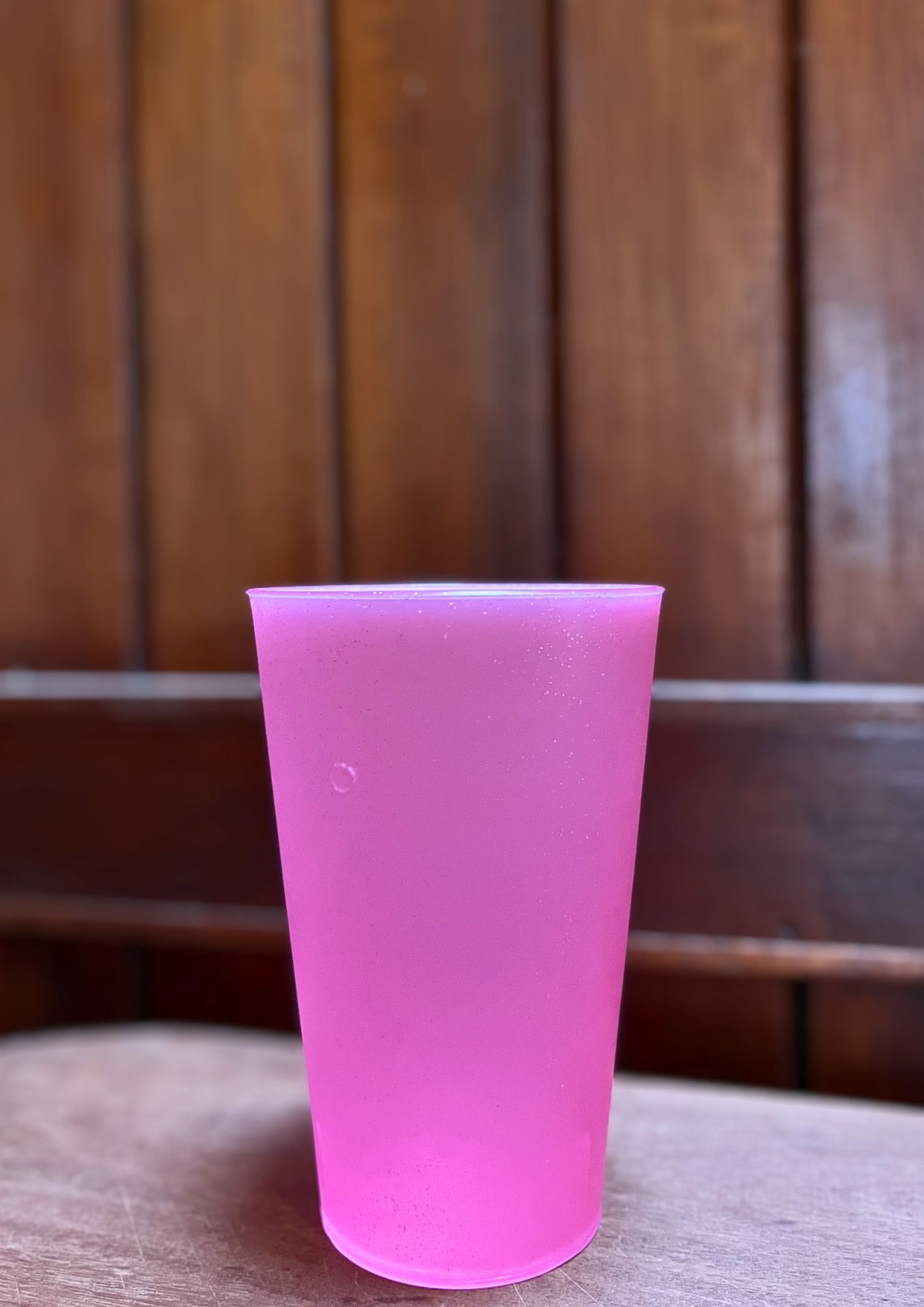 Vaso reutilizable 500 cc · Rosado glitter